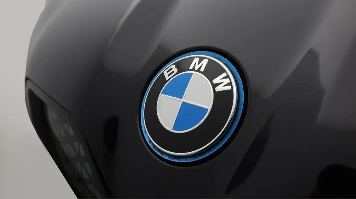 2022-bmw-ix-e-xdrive-40-m-sport-big-20