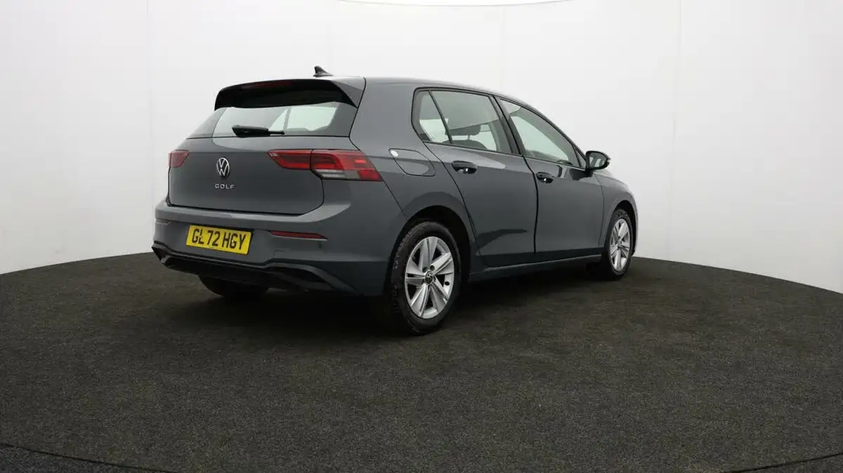 2022-volkswagen-golf-15-tsi-life-130ps-hatchback-big-76