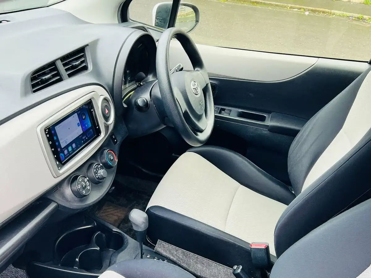 2012-toyota-yaris-133-tr-5d-m-drive-s-big-14