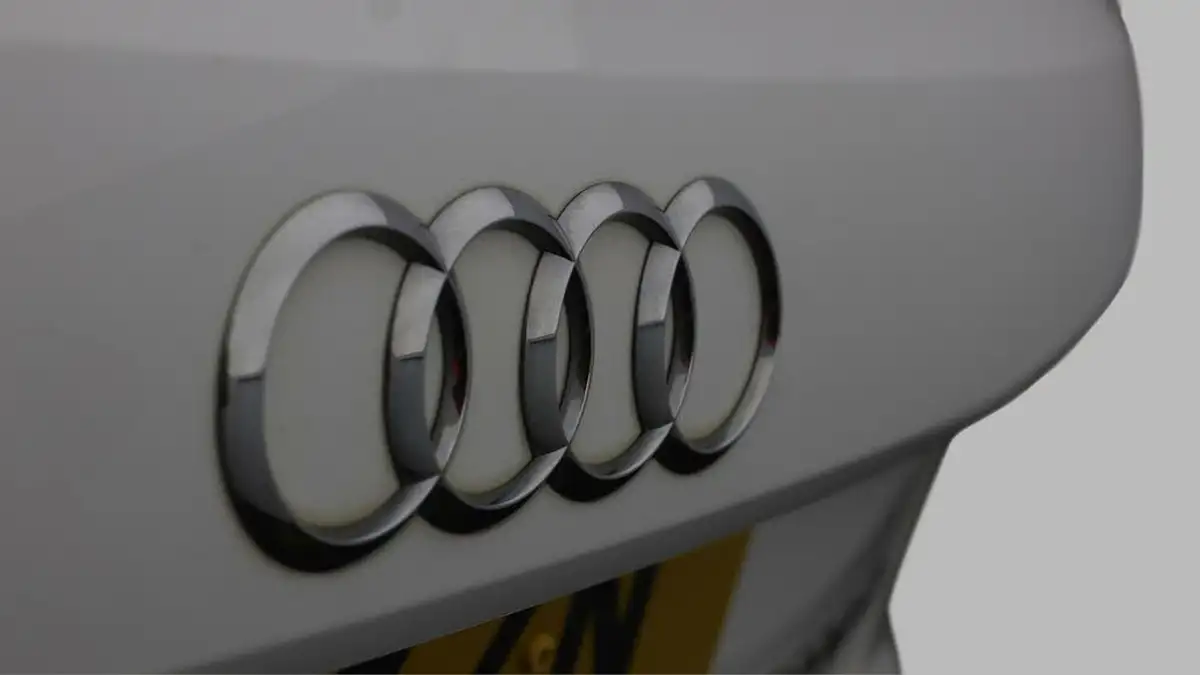 2021-audi-a3-10-30-tfsi-sportback-5d-s-tronic-big-19