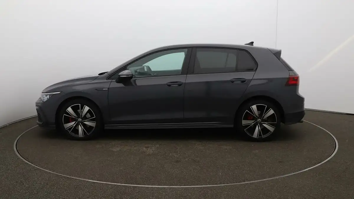 2022-volkswagen-golf-20tdi-gtd-big-56