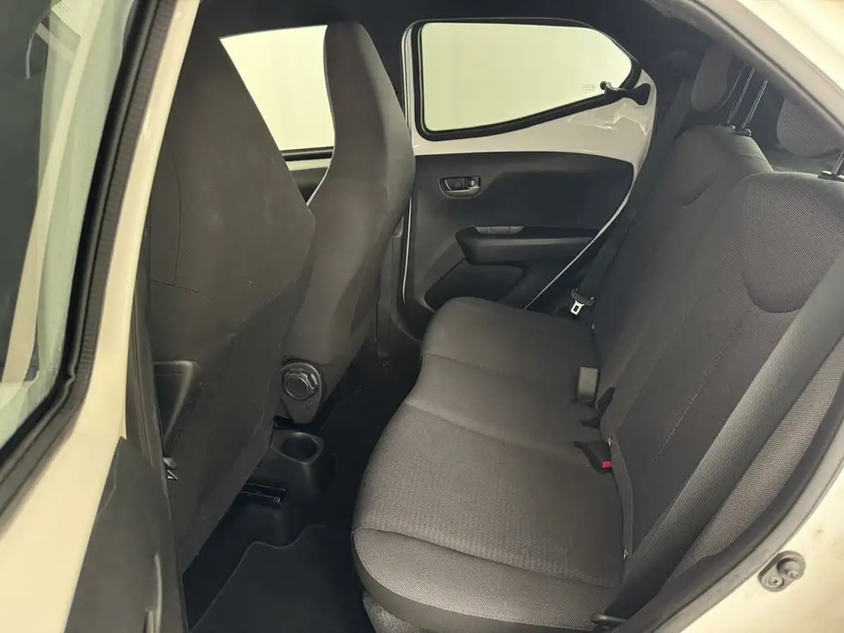 2021-toyota-aygo-10-vvt-i-x-trend-tss-big-13