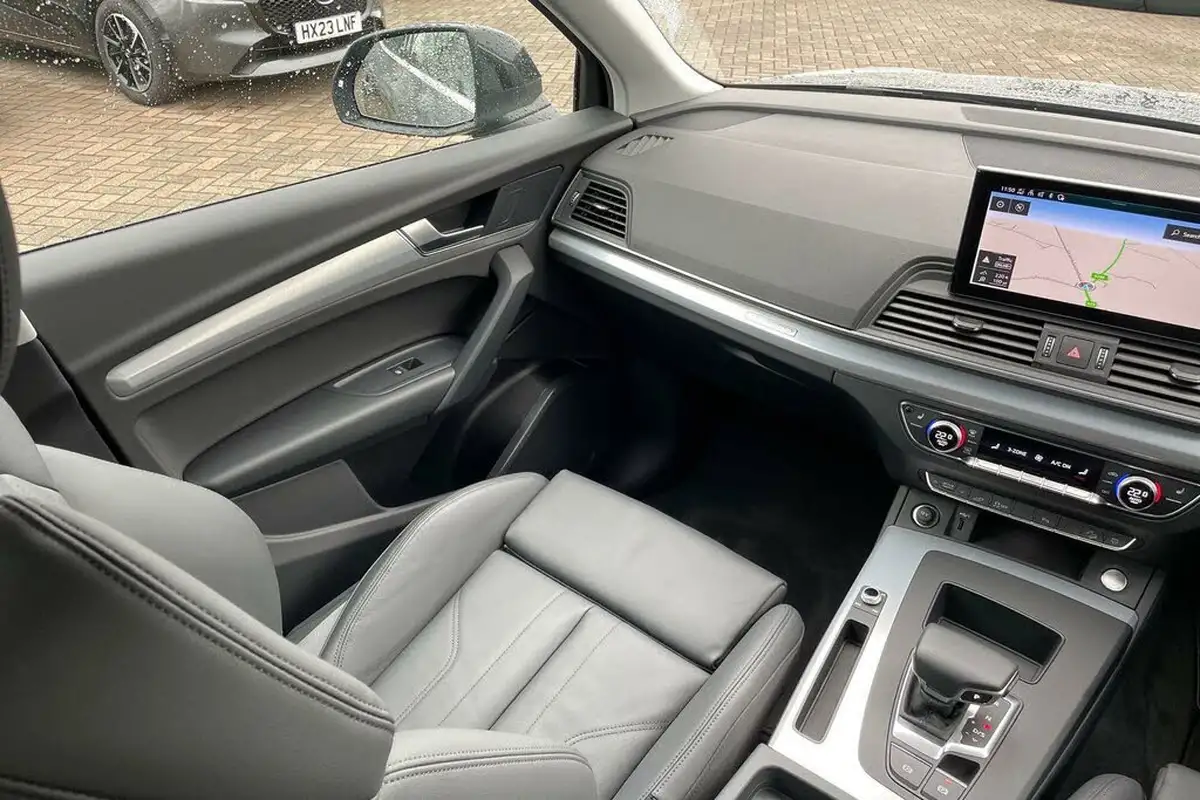 2024-audi-q5-20-50-tfsi-e-sport-station-wagon-big-37