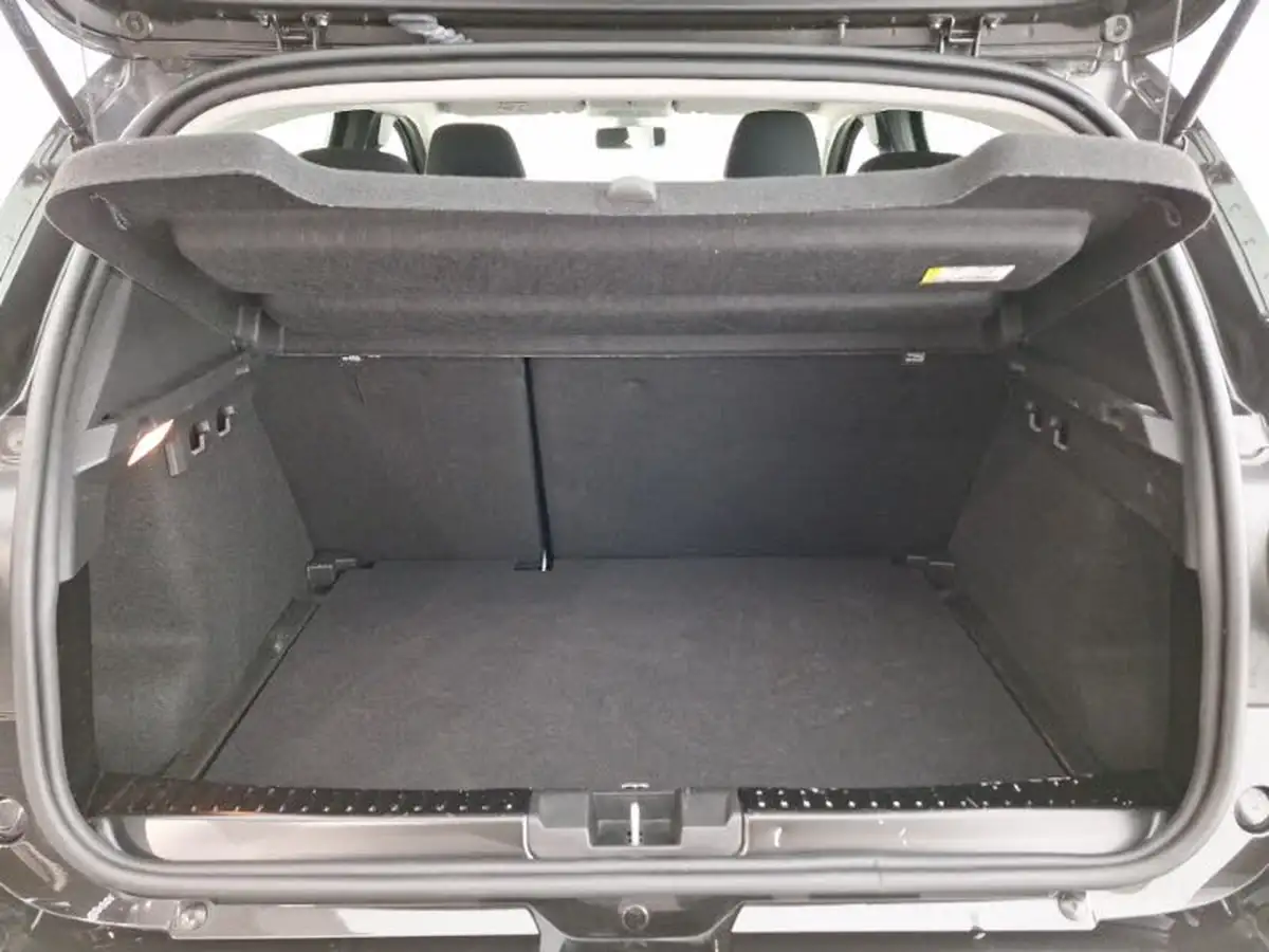 2023-dacia-sandero-stepway-10-tce-essential-90bhp-big-7