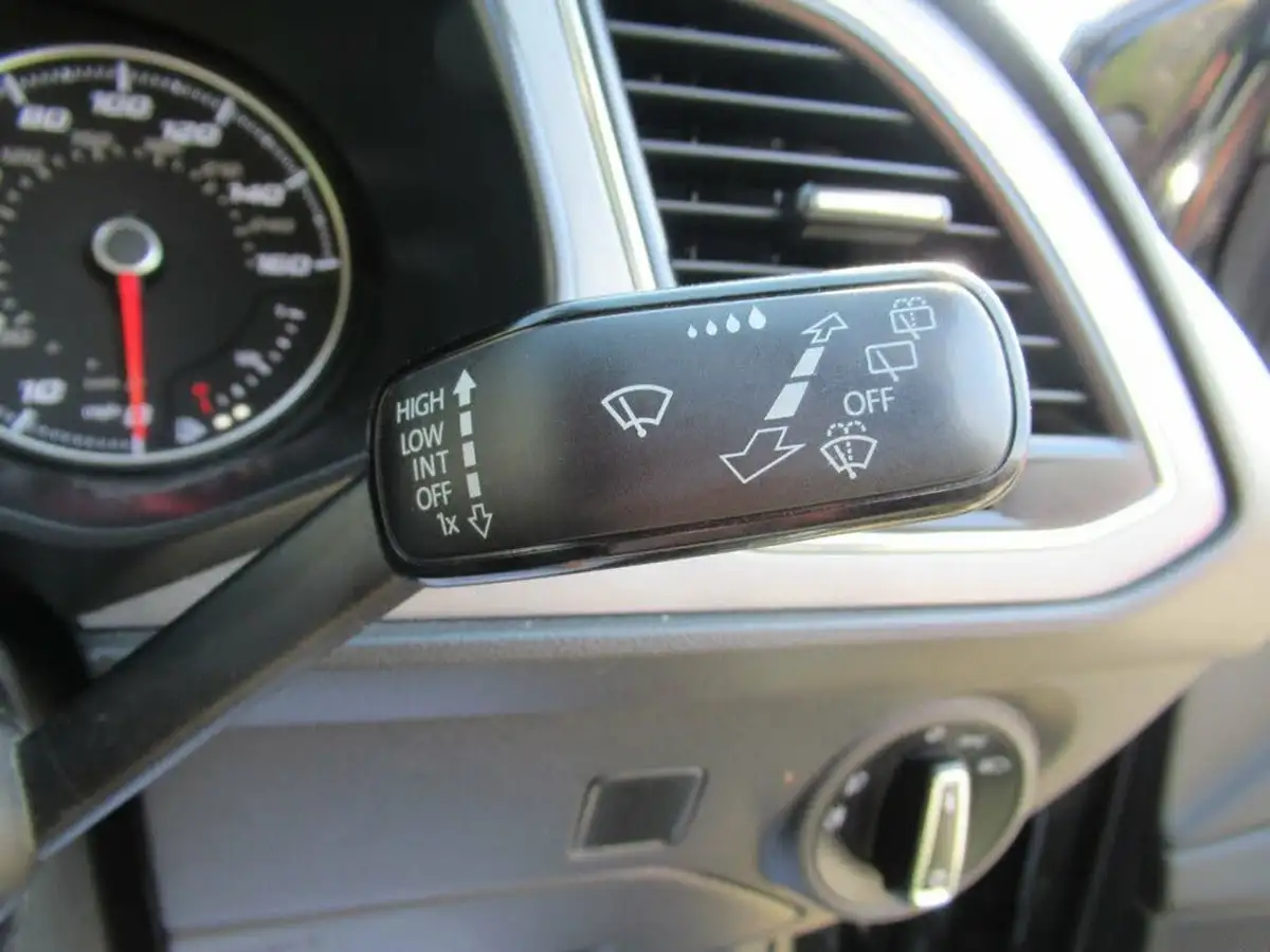 2016-seat-leon-20tdi-fr-tech-pack-150ps-sportcoupe-3d-big-19