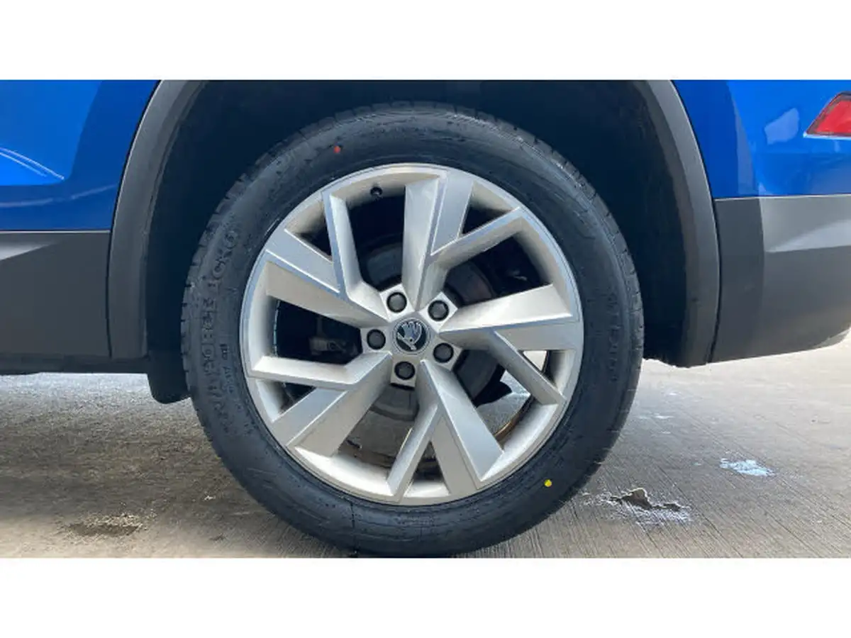 2022-skoda-kodiaq-15-tsi-se-l-dsg-big-4