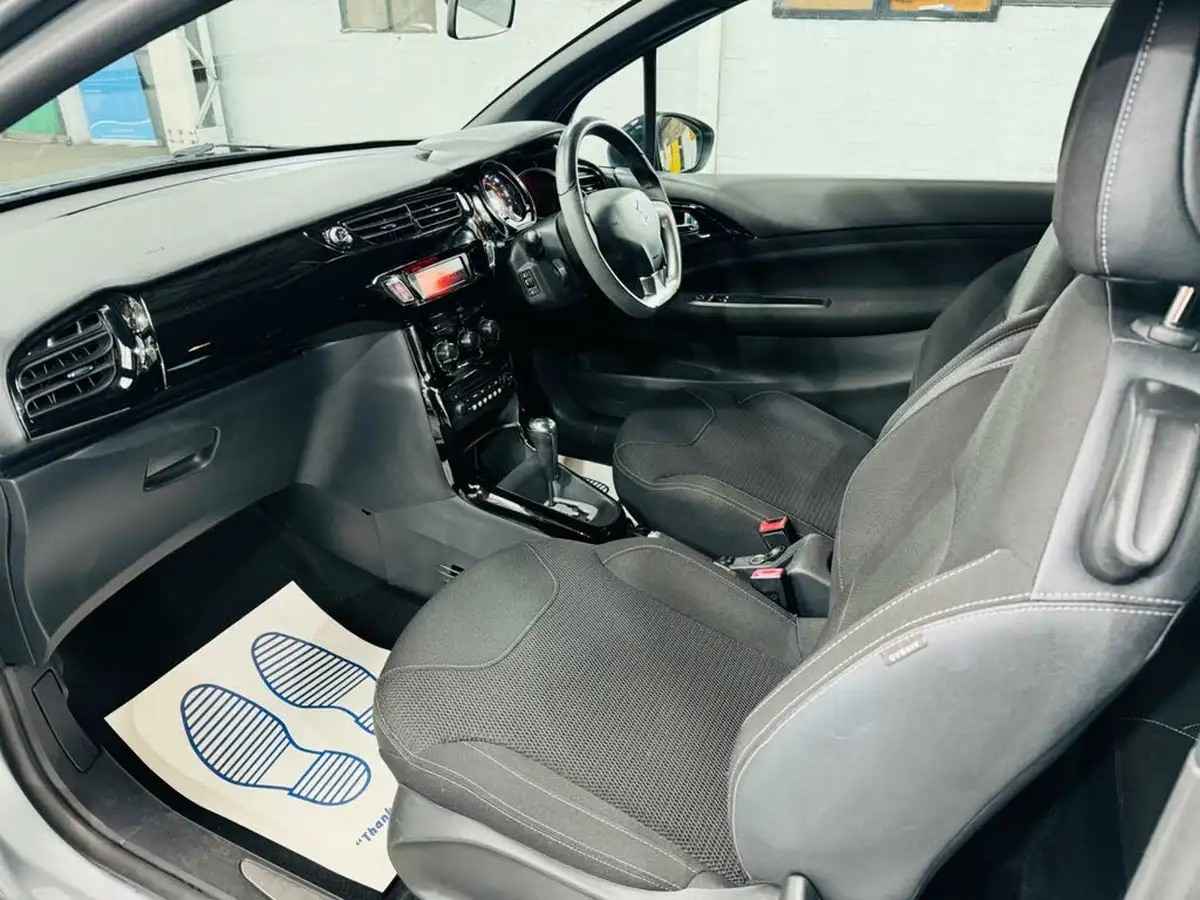 2011-citroen-ds3-16-dstyle-auto-big-11
