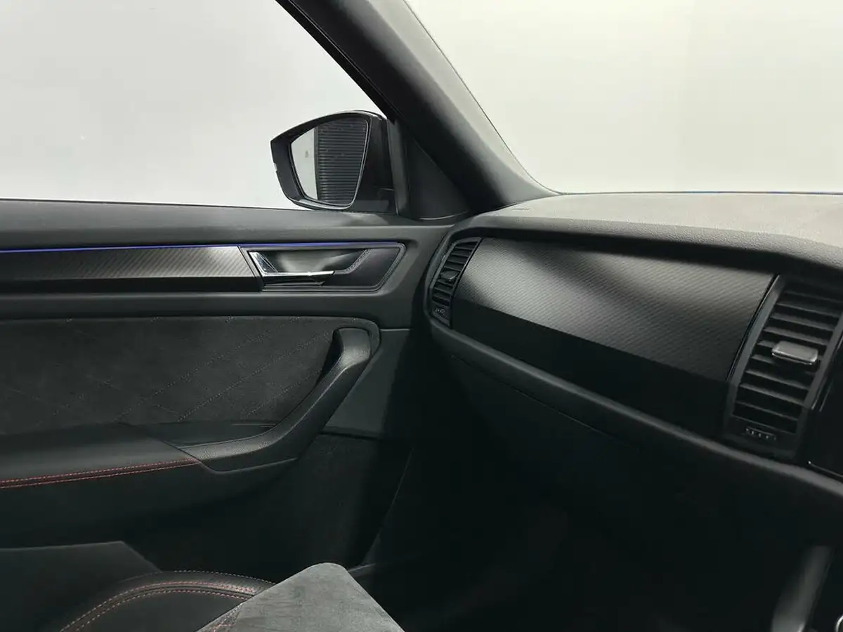 2019-skoda-kodiaq-20tdi-vrs-big-26