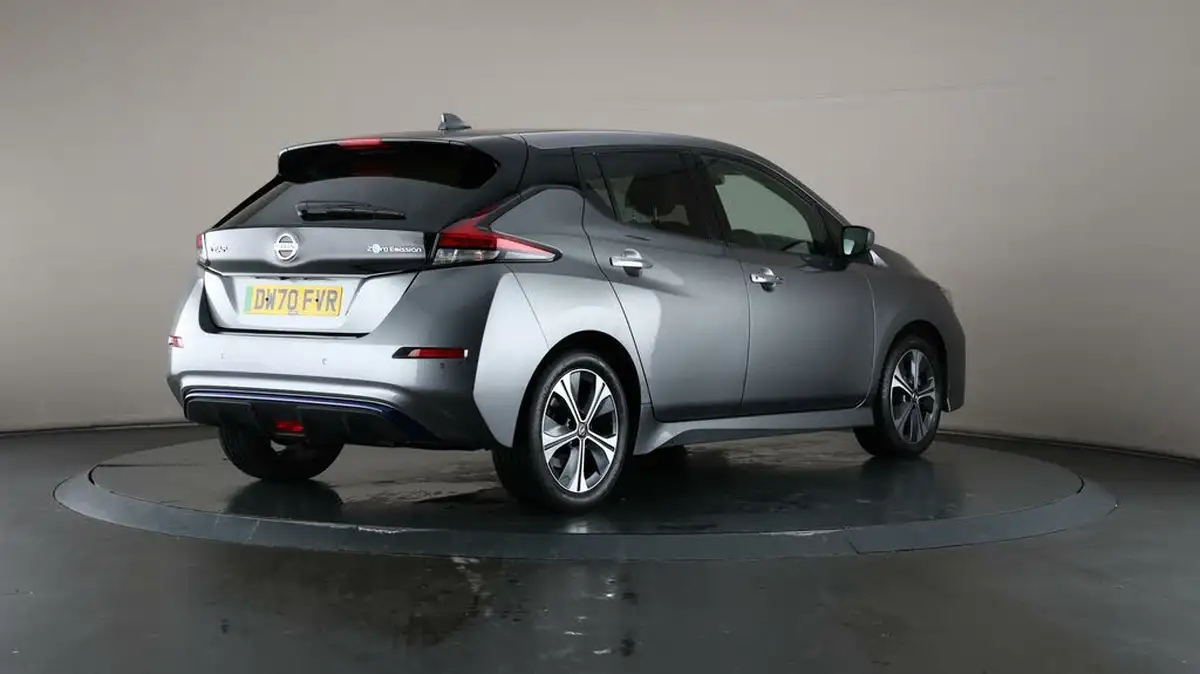 2021-nissan-leaf-e-n-connecta-big-59