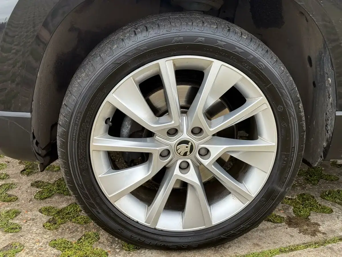 2018-skoda-karoq-15-tsi-se-l-ss-big-57