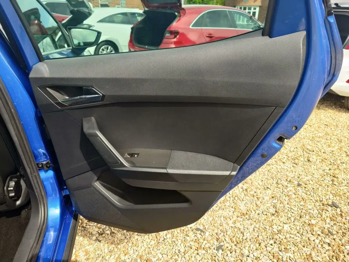 2023-seat-arona-10-tsi-fr-edition-dsg-big-29