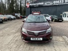2015-toyota-avensis-20td-icon-business-edition-saloon-4d-small-30