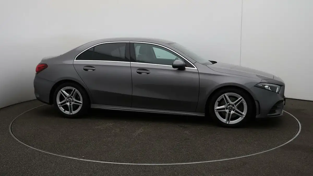 2021-mercedes-benz-a-class-20d-a220d-amg-line-saloon-4d-big-39