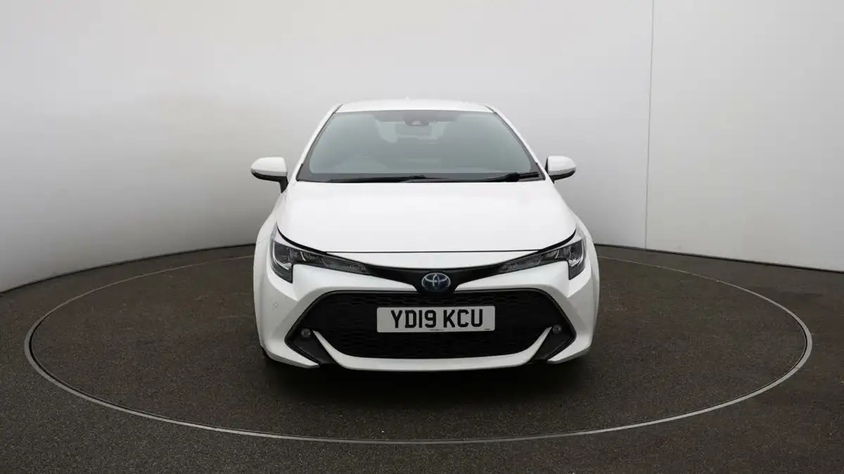 2019-toyota-corolla-18-vvt-i-design-trk-hatchback-5d-big-32