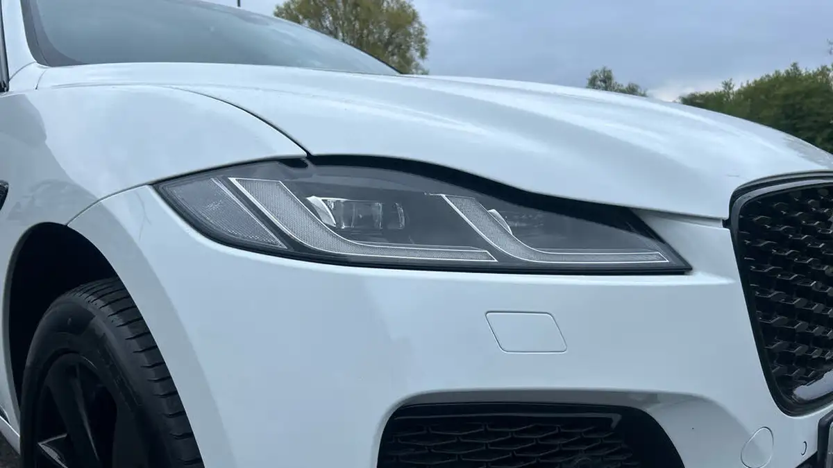 2023-jaguar-f-pace-20-p250-r-dynamic-se-black-big-16