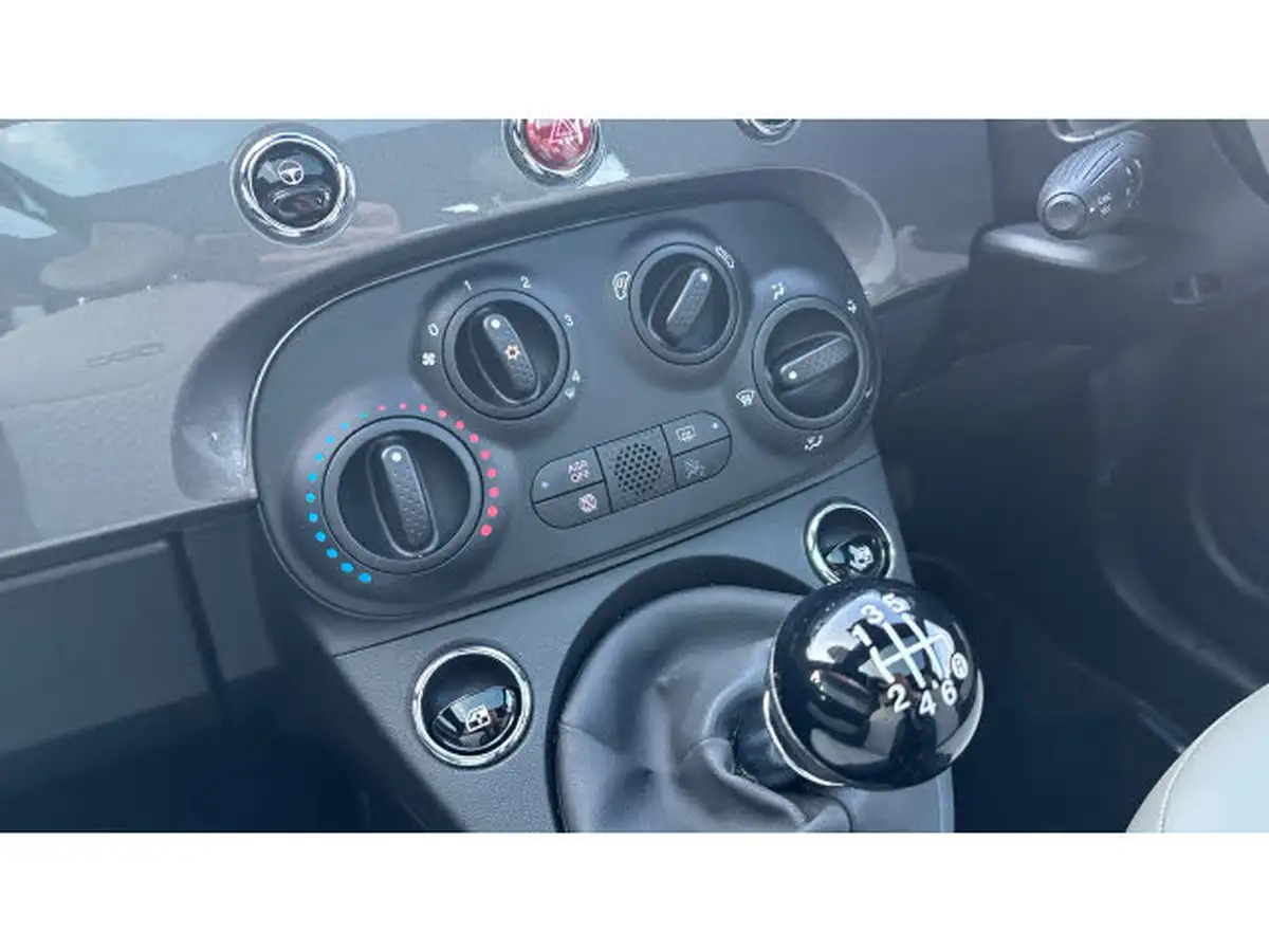 2021-fiat-500-10-dolcevita-big-12