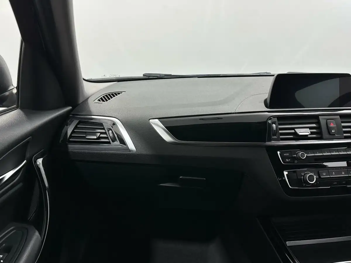 2018-bmw-1-series-15td-116d-sport-5d-auto-big-25