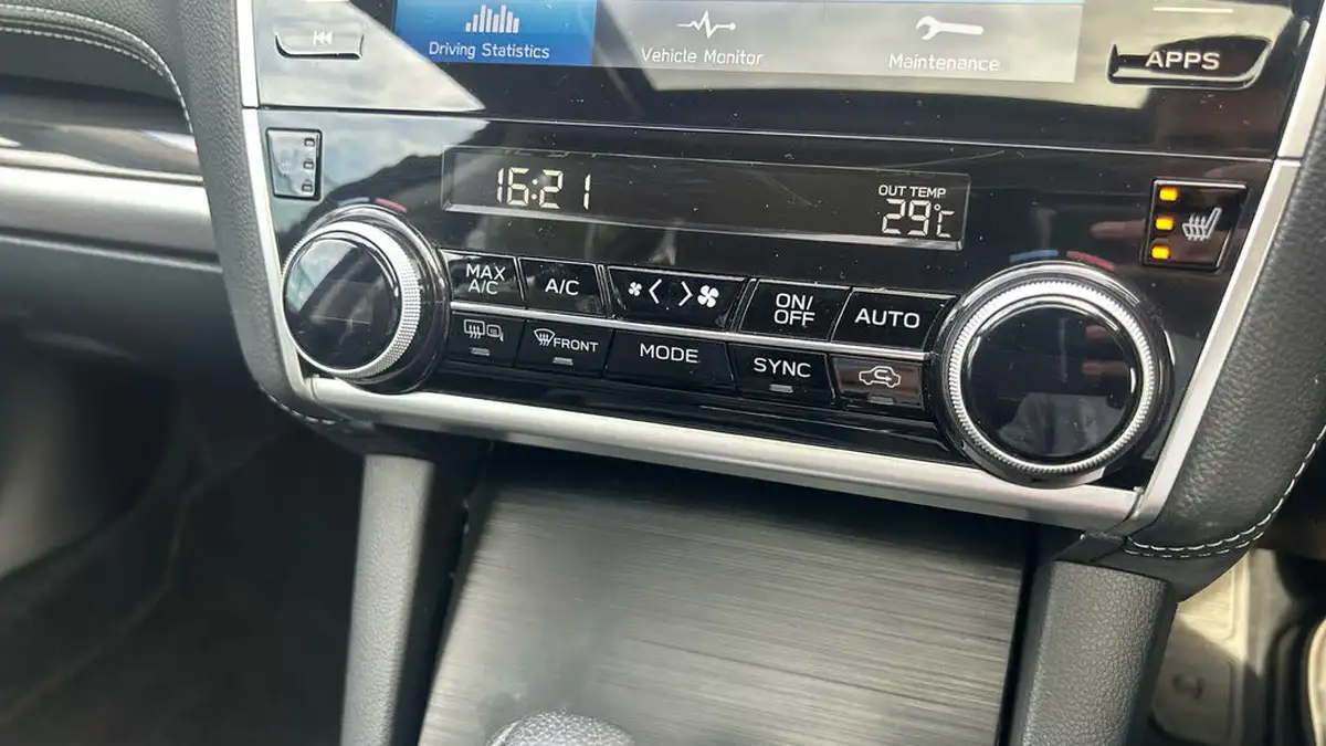 2019-subaru-outback-25i-se-premium-big-27