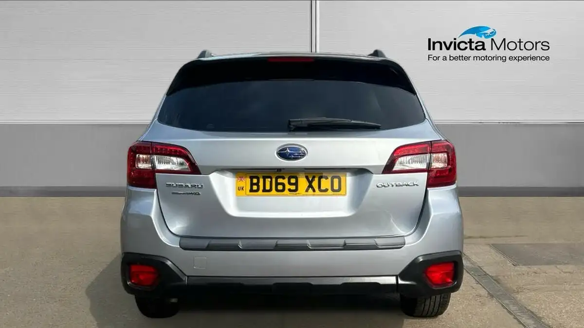 2019-subaru-outback-25i-se-premium-big-3