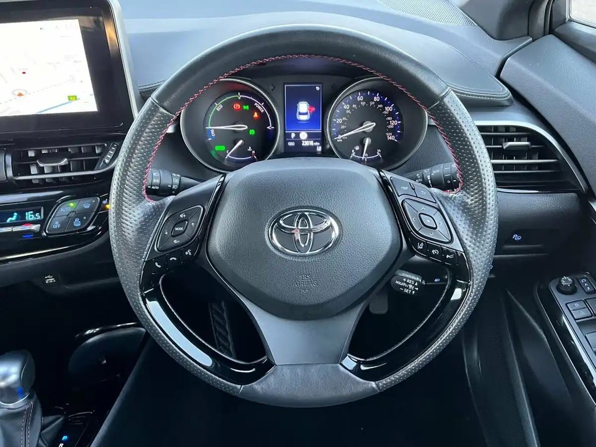 2022-toyota-c-hr-20-vvt-i-gr-sport-big-18