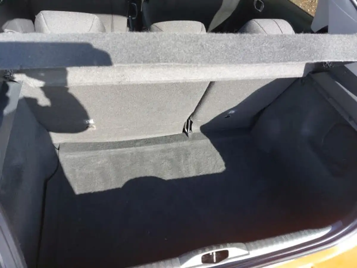 2019-citroen-c3-12-puretech-flair-82ps-ss-big-7