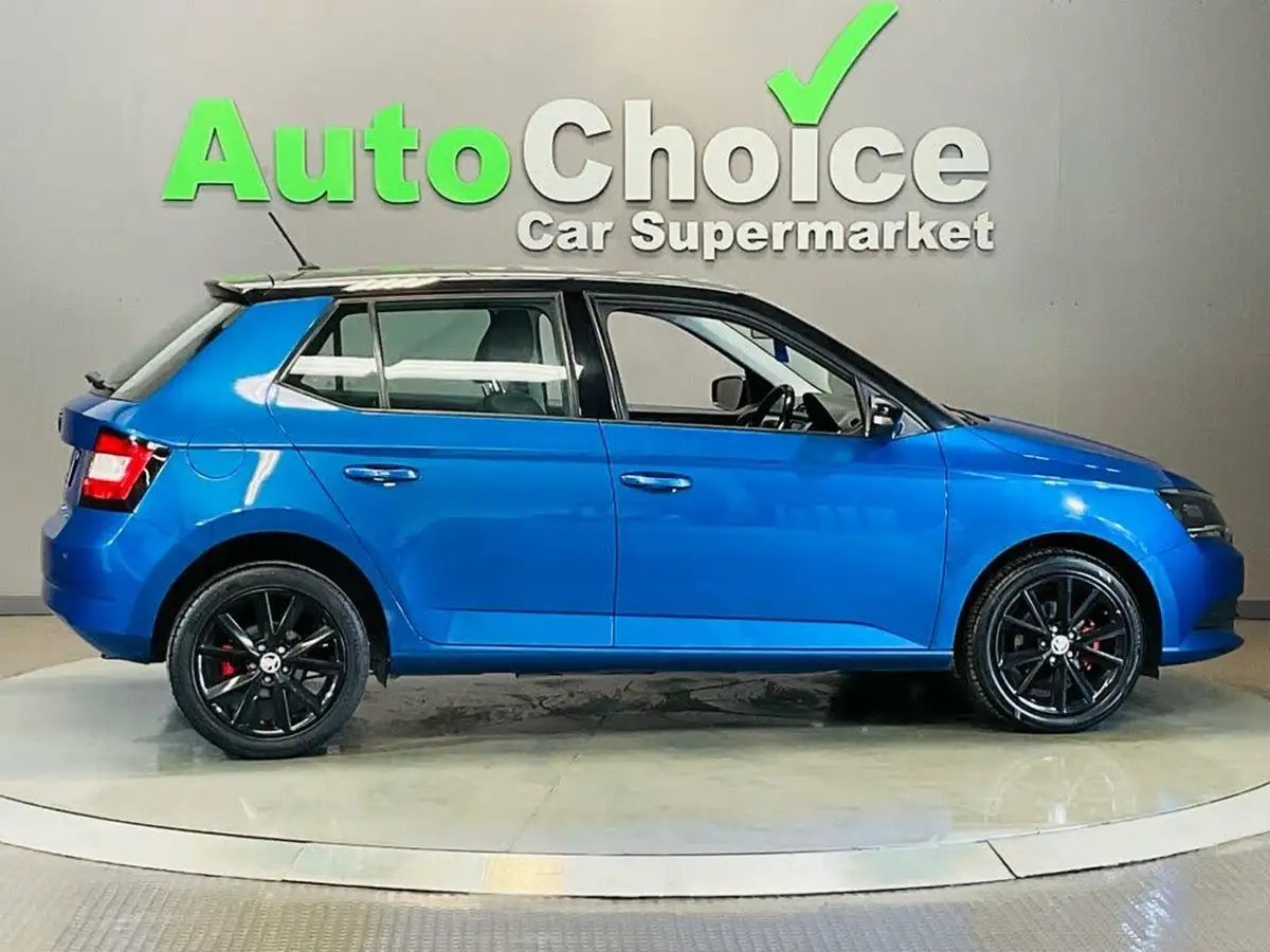 2016-skoda-fabia-12-tsi-colour-edition-big-17
