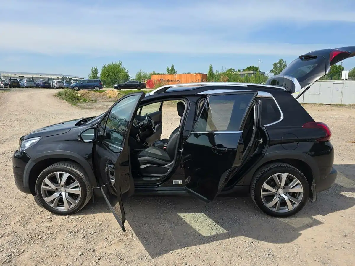 2018-peugeot-2008-suv-12-puretech-allure-110bhp-ss-eat6-big-13