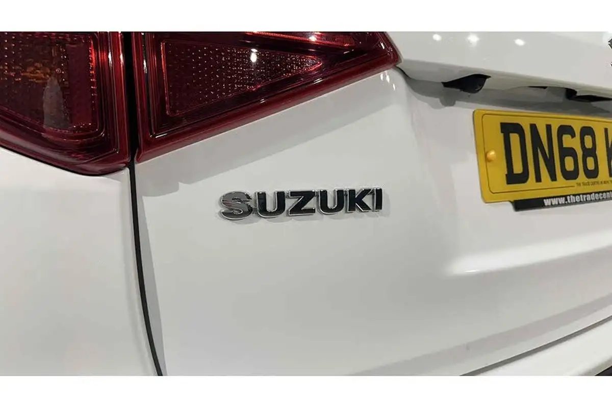2018-suzuki-vitara-10-boosterjet-sz-t-big-10
