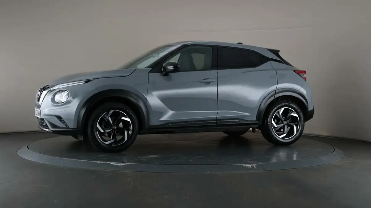 2023-nissan-juke-10-dig-t-n-connecta-dct-big-31