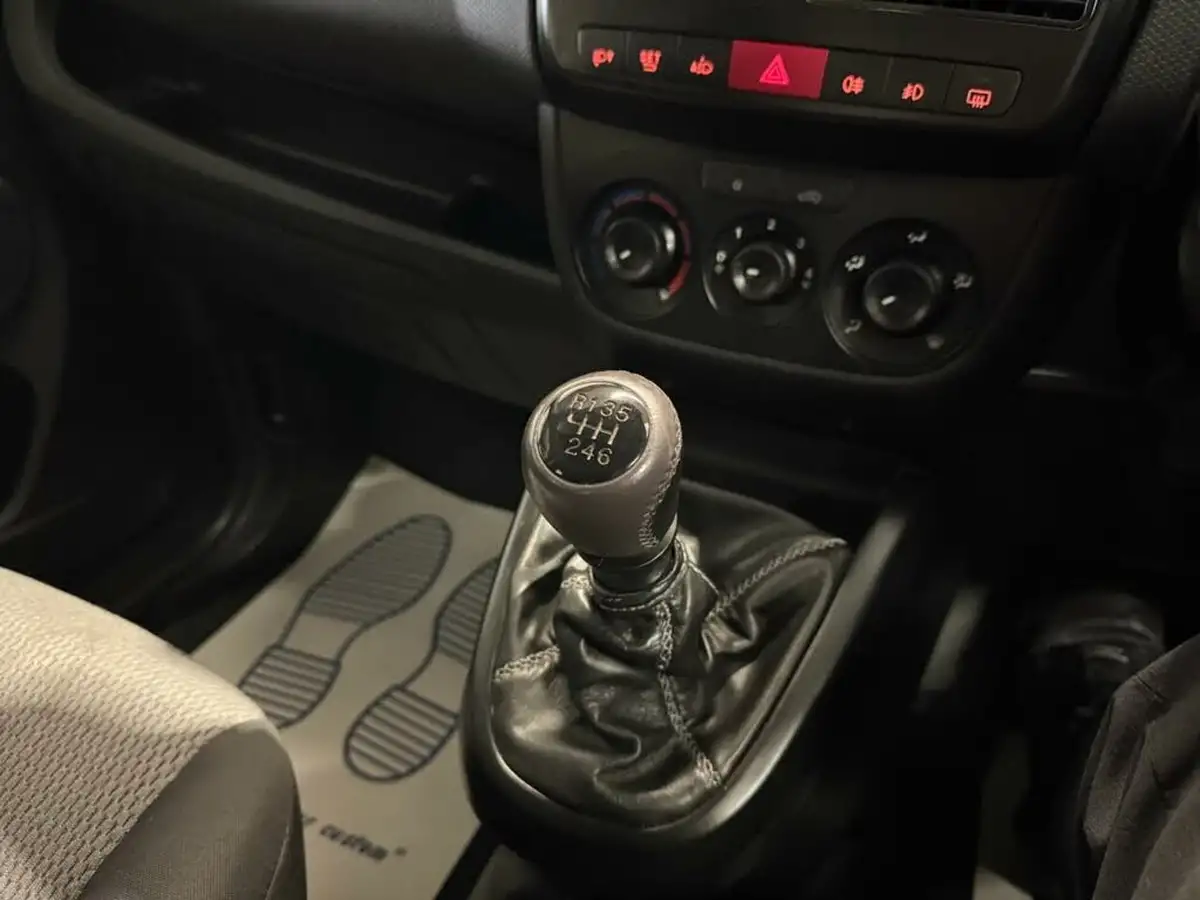 2016-fiat-doblo-16multijet-lounge-95bhp-big-20