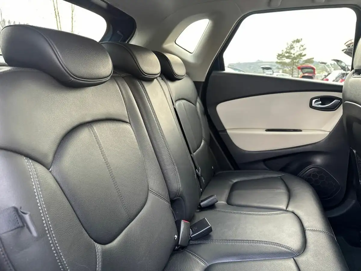 2019-renault-captur-15dci-gt-line-big-11