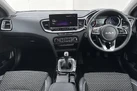 2024-kia-ceed-15-t-gdi-3-hatchback-small-7
