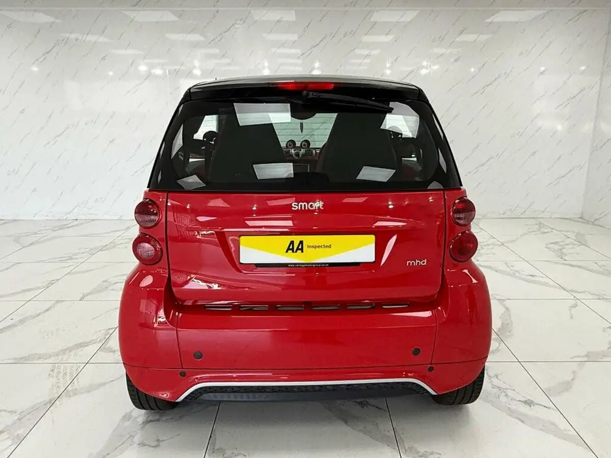 2013-smart-fortwo-10-passion-71bhp-coupe-big-7