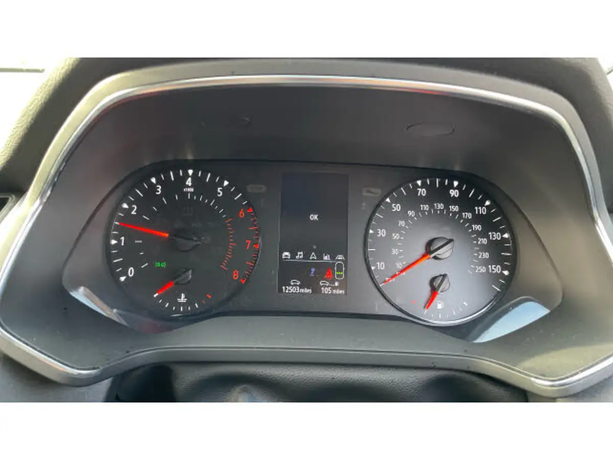 2022-renault-captur-10-tce-iconic-edition-big-17