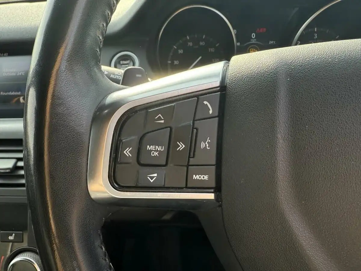 2018-land-rover-discovery-sport-20td4-landmark-big-27