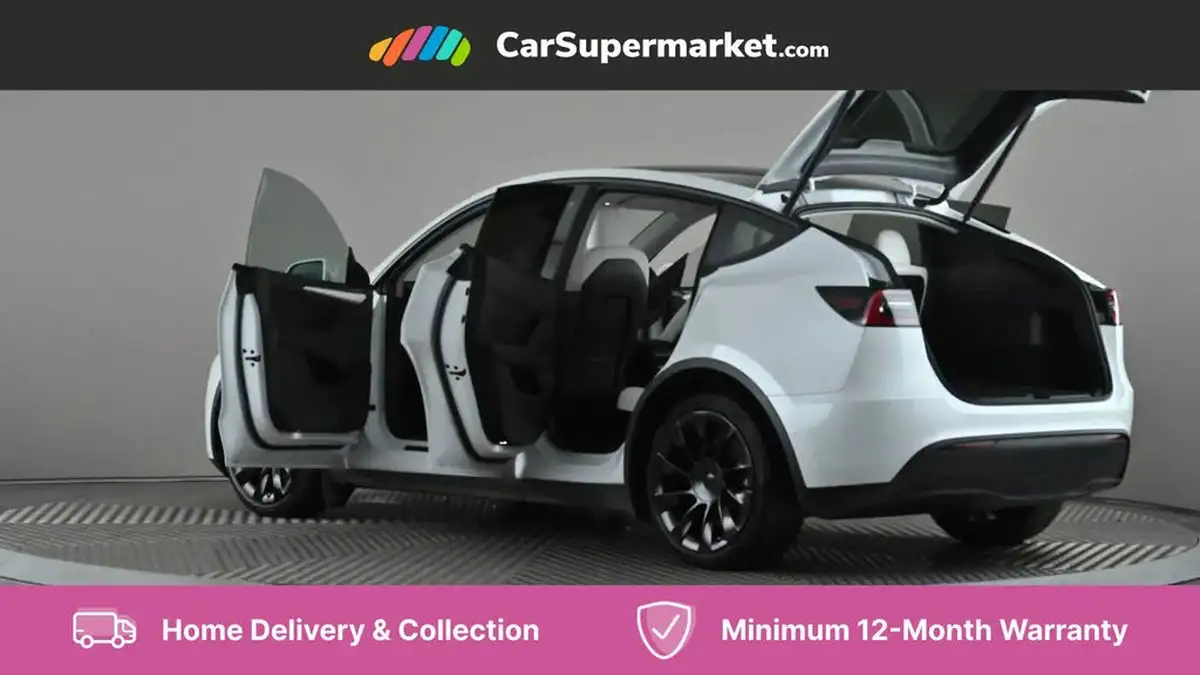 2022-tesla-model-y-e-long-range-big-9