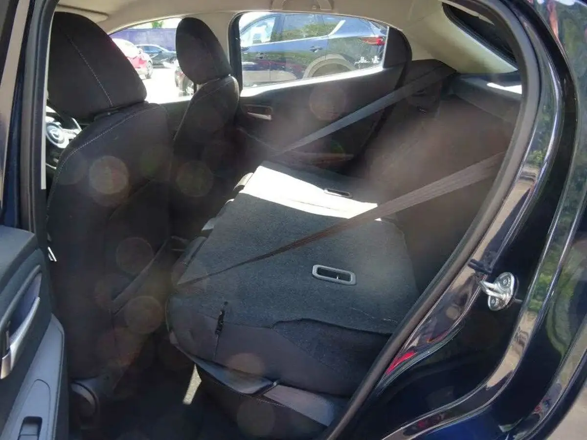 2019-mazda-mazda2-15-se-l-nav-big-37