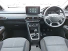 2024-dacia-sandero-stepway-10-tce-extreme-90bhp-small-2