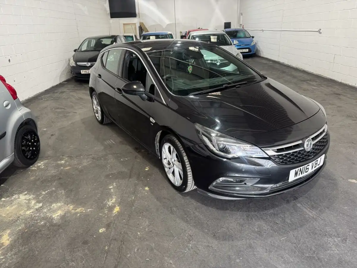 2016-vauxhall-astra-10i-turbo-sri-hatchback-big-5