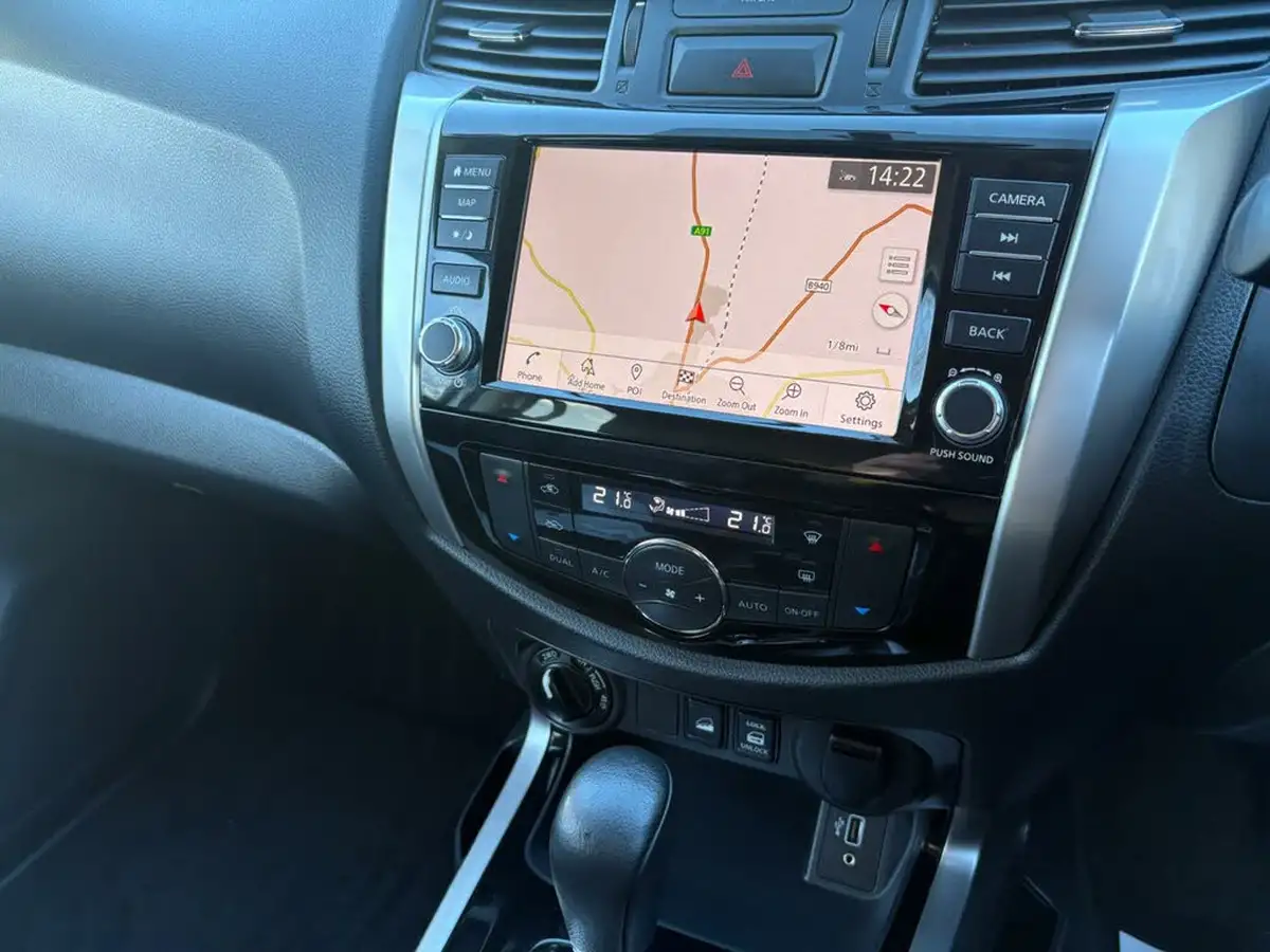 2020-nissan-navara-23dci-tt-tekna-8-navileather-auto-big-25