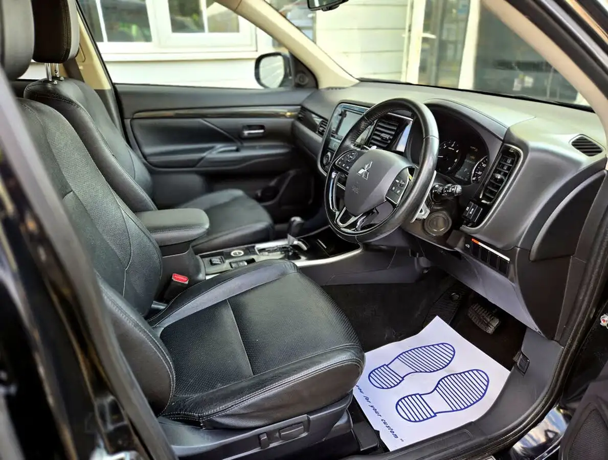 2017-mitsubishi-outlander-22di-d-4-auto-big-13