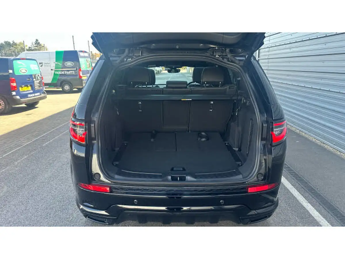 2024-land-rover-discovery-sport-20-d200-dynamic-se-big-9