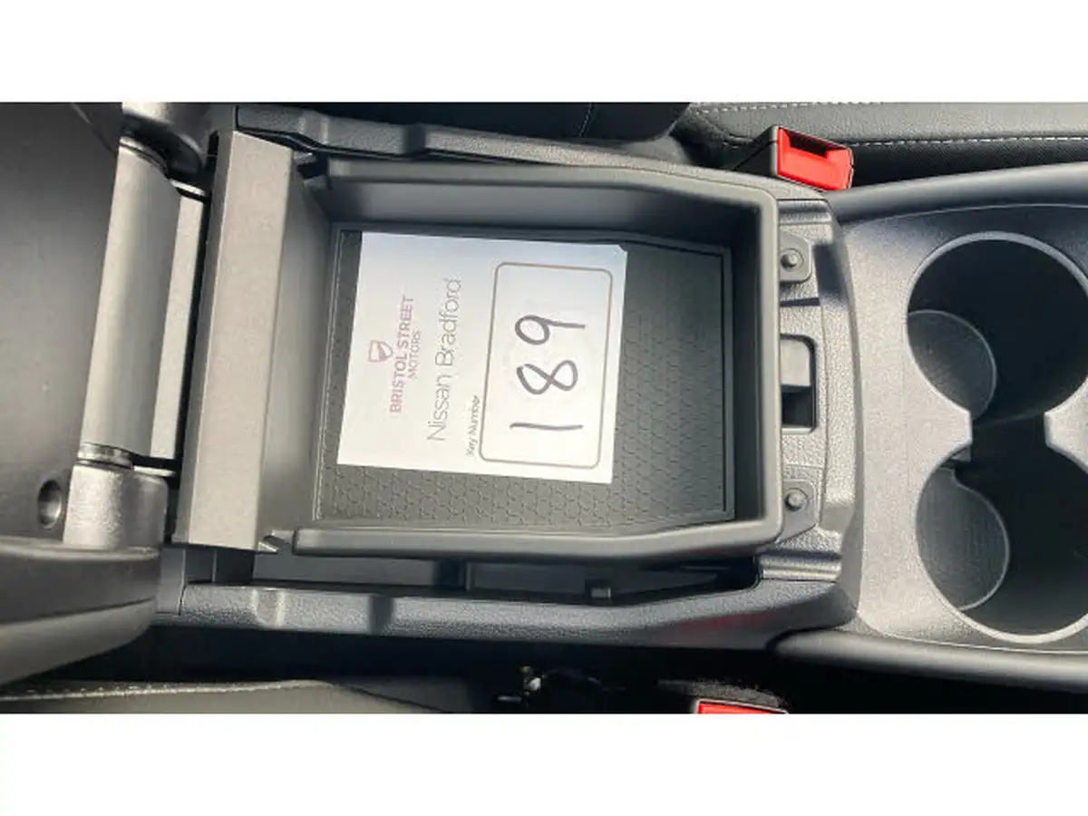 2024-nissan-qashqai-15-n-connecta-glass-roof-pack-big-44
