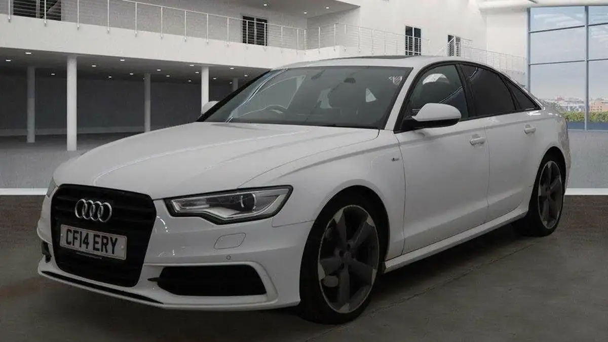 2014-audi-a6-saloon-20tdi-ultra-black-edition-s-tronic-big-1