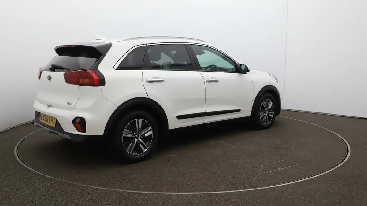2020-kia-niro-16-gdi-2-big-44