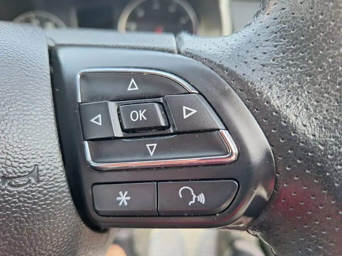 2019-mg-zs-suv-10t-gdi-excite-111ps-big-23