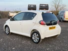 2012-toyota-aygo-10-aygo-fire-5d-small-4