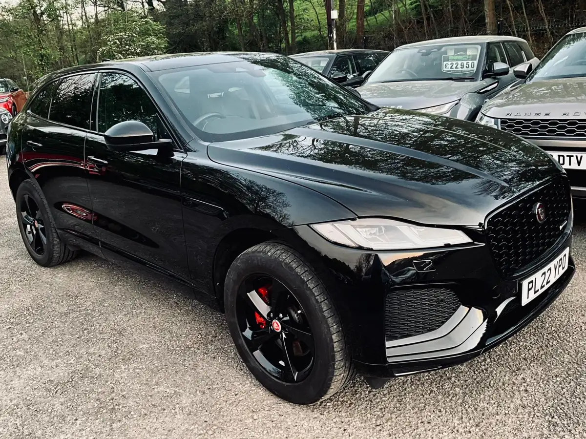 2022-jaguar-f-pace-20-d200-r-dynamic-s-big-7