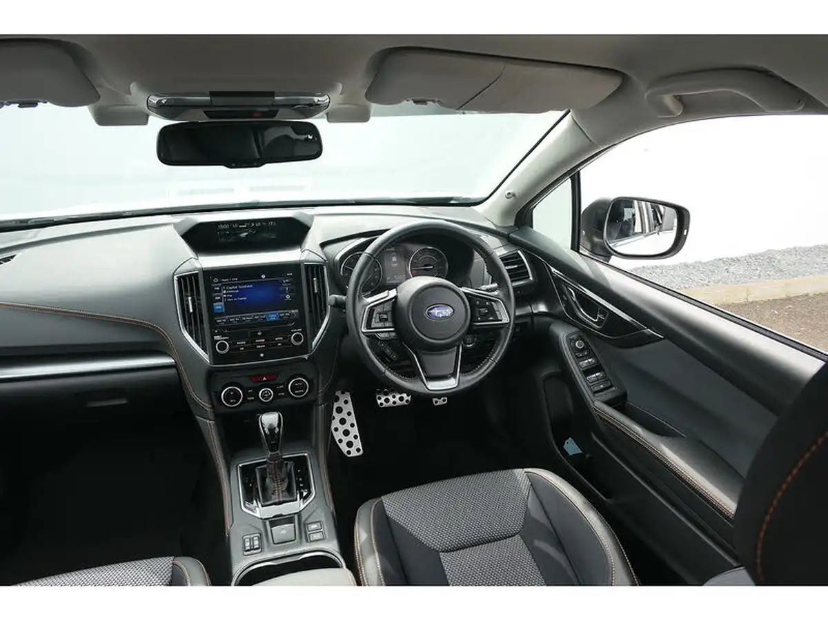 2019-subaru-xv-20i-se-big-18