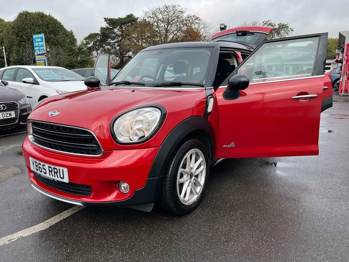 2015-mini-countryman-16-cooper-4x4-all4-chili-big-51
